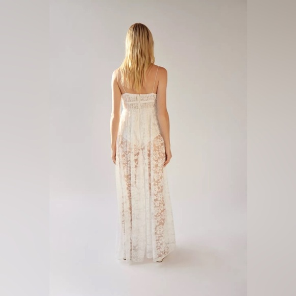 NWT For Love and Lemons Lorena Dress in size Medium - Picture 4 of 16